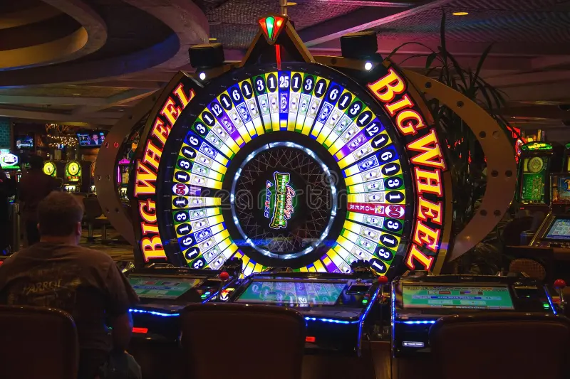 Big Six Wheel: Serunya Putar Roda Keberuntungan yang Bikin Deg-Degan!